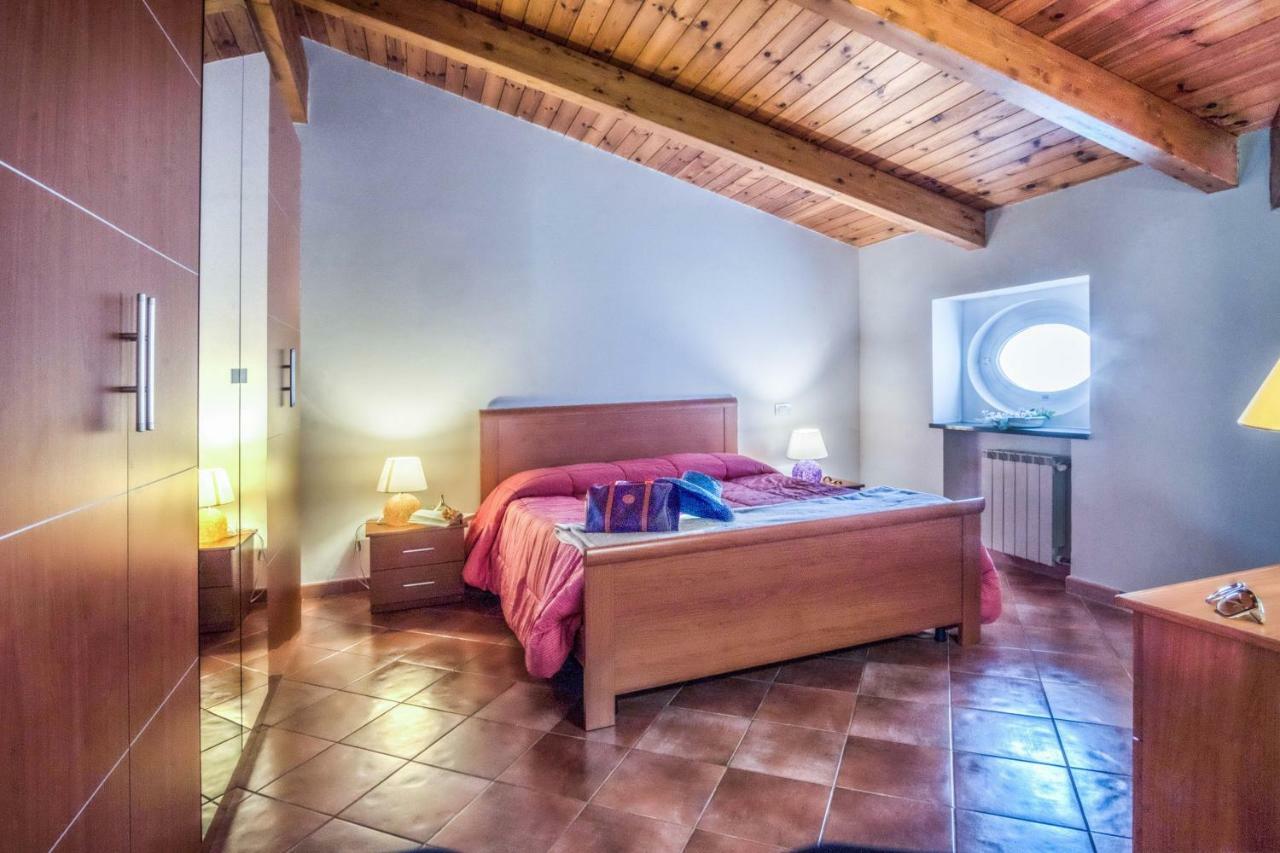 Amore Rentals - Maison Palazzo Correale Sorrente Extérieur photo