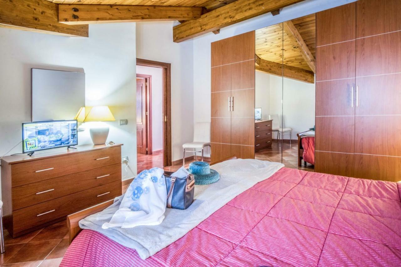 Amore Rentals - Maison Palazzo Correale Sorrente Extérieur photo
