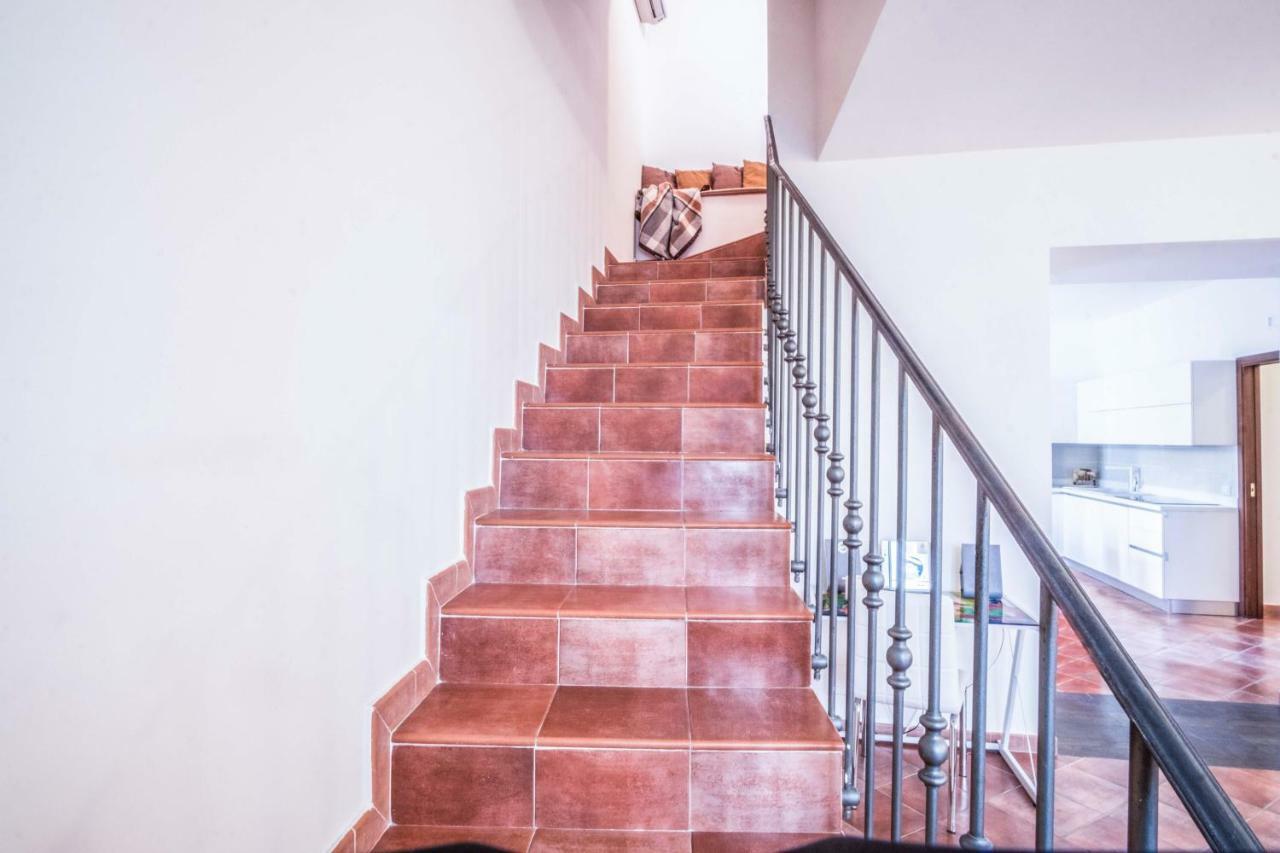 Amore Rentals - Maison Palazzo Correale Sorrente Extérieur photo